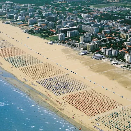 Comfort And Relax By The Pool - Beahost Apartment Bibione