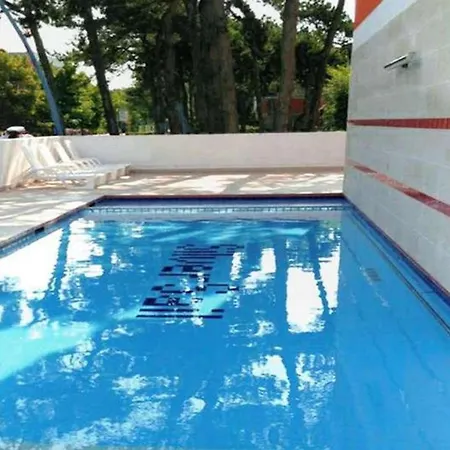 Apartment Comfort And Relax By The Pool - Beahost *